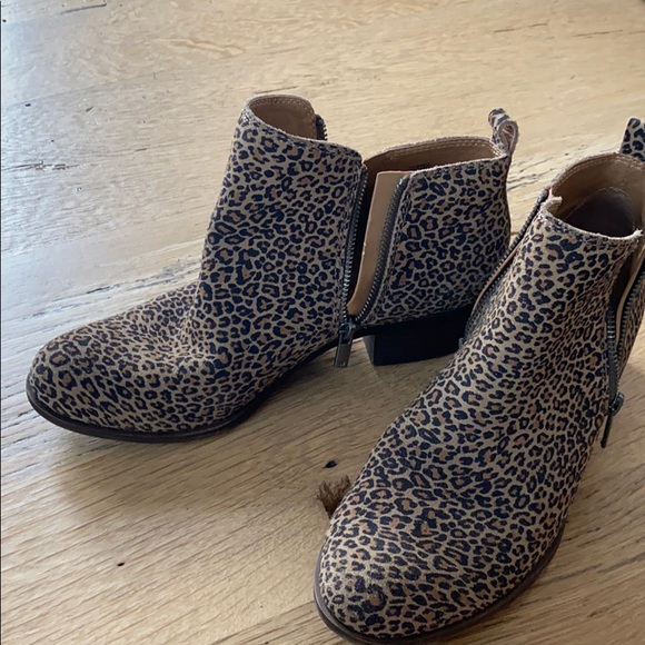 mens cheetah boots